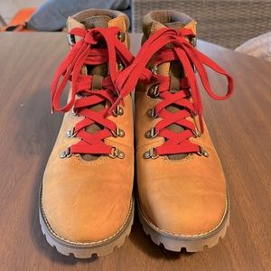 Timberland Ellendale Hiking boots Ortholites women’s 8 like new